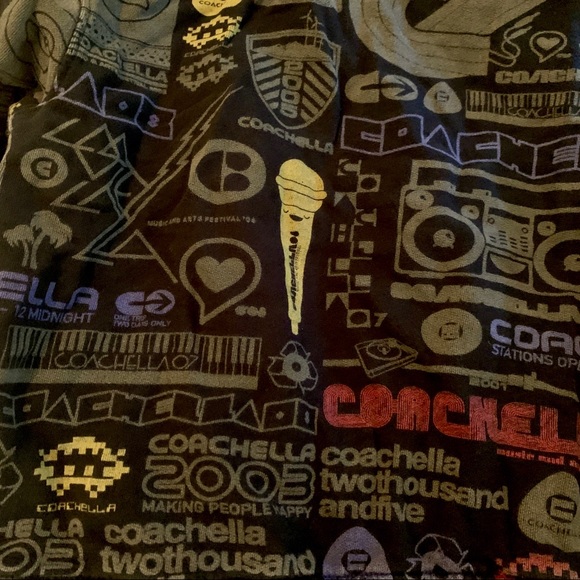 Coachella logos Women’s Large hoodie - Picture 4 of 5